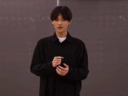 《狙击蝴蝶》周柯宇,竟然是哥哥一手带大的 #明星故事 #人物故事