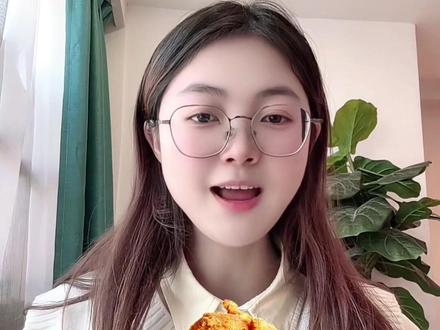 永州队就像千千万万个普通却不甘平凡的我们,起点不高,却凭着一股韧劲逆袭前行。全民捧永州,捧的不仅是一支球队,更是每个普通人心中的奋斗微光!
#永州队淘汰长沙队 #湘超 #永州 #湘超半决赛 #湘超长沙VS永州