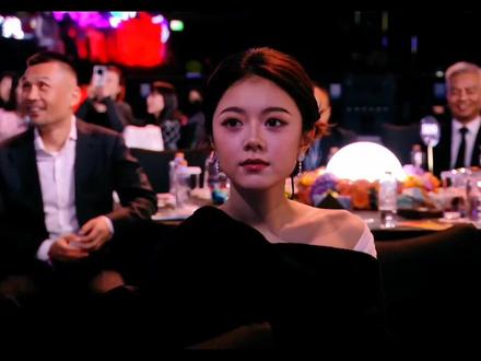 #尖叫之夜 不知道的以为你俩也参演了呢🌝🌝 #赵今麦张凌赫 #CP #今夕赫夕