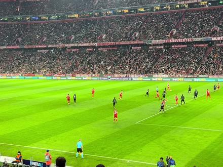 欧洲杯#足球的魅力
拜仁vs里斯本竞技