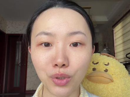 尖牙因为牙根粗壮在口腔里起到支撑口角的作用,因为在前牙区也对美观有很大影响。#每日分享#尖牙#虎牙