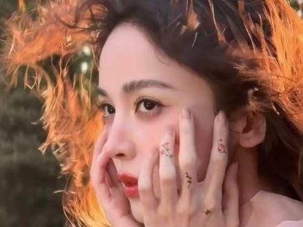 娜扎的新写真像从林间走出来的精灵 #古力娜扎 #娜扎 #森系