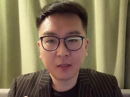 理想法务部官方抖音号,今天正式上线了。第一条视频,不讲“狠话”,而是分享了一个与朱店长握手言和的故事。#理想法务部 #理想汽车 #打工人法务 #干实事 #理想法务部发视频回应朱店长