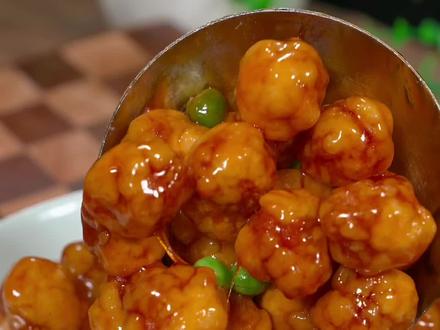 孩子想吃糖醋肉段,自己在家做并不难的