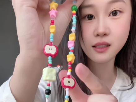 太解放双手了#手机挂绳 #手机挂绳正确使用方法 #手机链 #手机挂件 #挂绳手机壳推荐