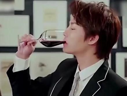 尹正哥哥说英语也太苏了,爱了呀~