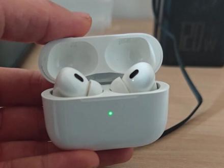 我就说抖音能学到很多东西#一般人不告诉他 #苹果airpods #分享生活小技巧 #拒绝废话#科普#冷知识#省流 #耳机