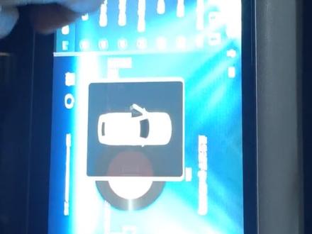 众泰E200换中控屏