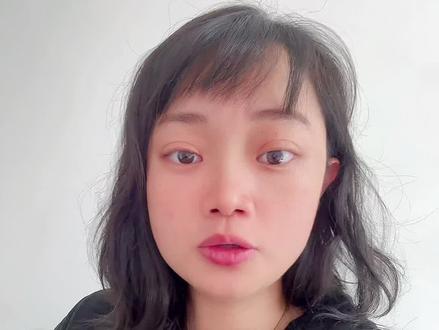 金价永远是涨涨跌跌,不可能像坐火箭一样一直涨,如果不能接受 涨跌,真的不建议入手,这样大家都轻松。买之前就明确知道的规则,看到跌了就扯皮,真的不合适,钱可以再赚,人品没了路就窄了。#小蜜蜂珠宝
