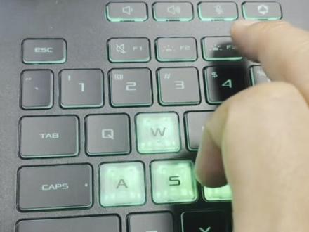 天选笔记本键盘灯不亮可以试试这样
#干货分享 #电脑知识