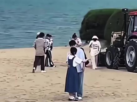 这个抱抱太有爱了吧 #周于北傅恬 #见面吧就现在2