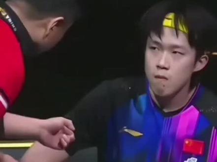 王楚钦把致远老师都迷成啥样了😂😂😂😂#王楚钦#致远说乒乓