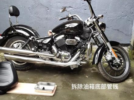 力帆V16 的油箱拆除操作介绍