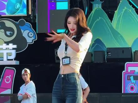 今天的快乐是南京欢乐谷给的 #闲鱼#吃喝玩乐#闲鱼陪你过春天#xm #xy