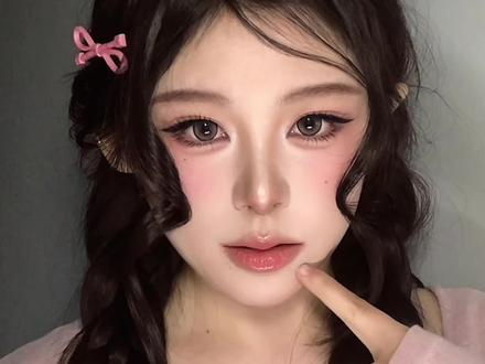 阔面脸➕低山根的姐妹,都来试试张元英小兔妆!#张元英仿妆 #韩妆 #新手化妆教程 #新年生财妆又美又旺 #潮妆研究所