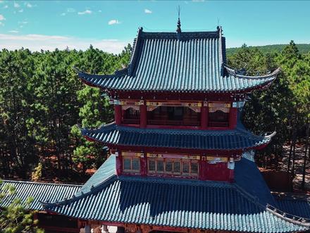 春节避寒别挤人!永仁方山才是真宝藏 人少景美、好玩不挤、暖冬如春!!#方山森林度假区 #郁金香嘉年华 #云南春节游 #成都周边游 #云南旅游攻略