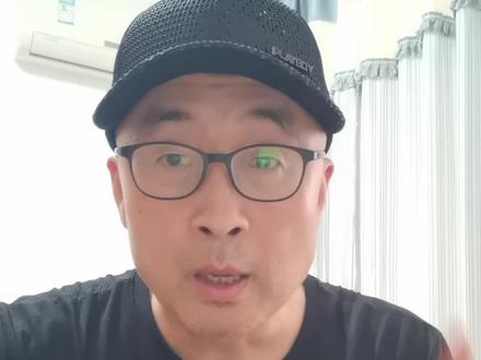 楚超第三轮,全省干武汉,把武汉干到了积分榜第一!#楚超#湖北dou知道 #足球解说吐槽