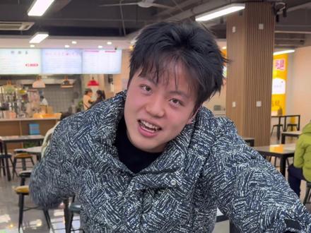 前二后一必须开灯!#开灯 #大学食堂 #看到最后 #羊羊学长