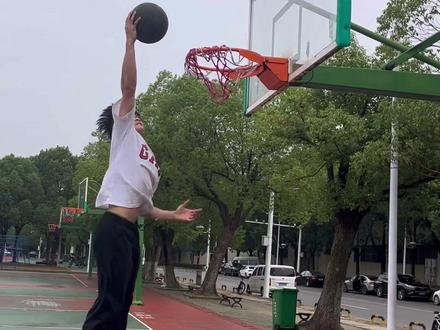 #矮框 #勉扣 好久不见 活动一下 还是扣扣矮框#basketball