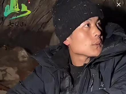 #荒野求生 秦朗打开了刀疤哥的话匣子