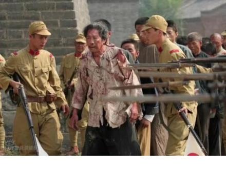 四世同堂是中国老百姓的朴素愿望 l#四世同堂#老舍#老舍#文学经典#名著#读书笔记#读书