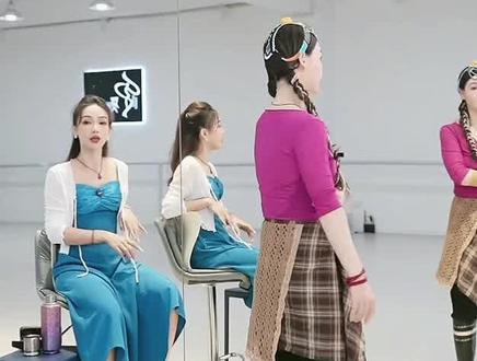 6.4 夏辉老师原创编舞#姑娘姑娘我等你 教学分解【第八节课-新课-风吹长发轻轻摆,像是梦里走出来,这一眼我就明白,这一生都放不开。】#藏族舞