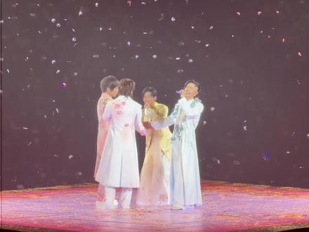 #f4演唱会 12月19日首场F*Forever上海演唱会,最爱的第一时间。#f4 #流星花园 #流星雨 #fforever