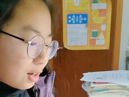 好多家人不知道《苏学精品》答案跟听力怎么弄,今天让孩子拍个视频给大家看一看,不会的家人可以收藏起来慢慢看#寒假充电计划 #英语