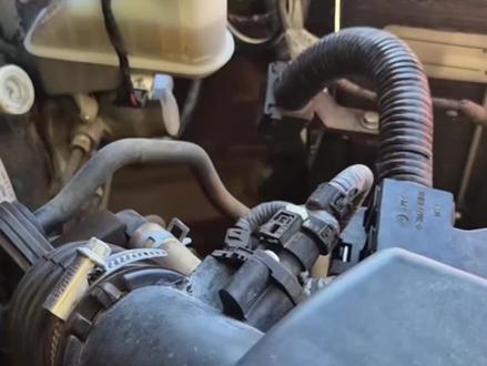 清洗空气流量计!#空气流量计#汽车知识#汽修人的日常 #汽修保养