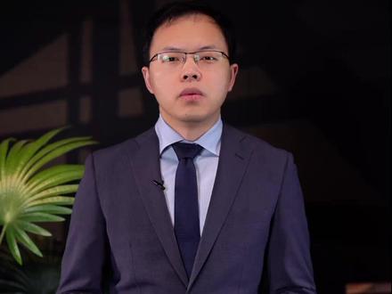 妄想重返“能战国家” #高市给军国主义招魂 日本首相高市早苗近期的涉台错误言论危险且似曾相识,不禁让人想到东亚历史上的至暗时刻。中国日报前驻东京首席记者王旭分析指出,高市言论其实就是试图复辟军国主义,妄想完成日本从战败国到“能战国家”的临门一脚。她谋划完成集体自卫权突破的“地域和政策激活”,通过将台湾与“日本存亡危机”挂钩,将解禁推向最具争议性和实战化的临界点。国际社会目前面临的问题是,当一国利用法律机制颠覆战后秩序的根本性限制时,这对全球秩序意味着什么?详情请戳视频!(中国日报出品)