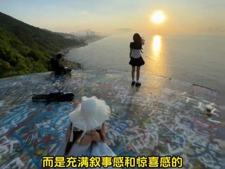 马上跨年了,相册里面的照片不要被埋没了#剪辑教程#2025年度回忆 #2025年度总结#AI把我相册里的故事拼完整了 #剪映2025年度大片