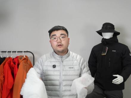 金标P棉和C棉APEX耐用度对比 实际水洗测试后,P棉结构变化相对较大,而C棉结构更加稳定,也就意味着多次水洗后,P棉部分区域的保暖度会有所下降,而C棉的变化率较低。还有什么想看想问的,评论区留言,年后给大家测试解答。#APS #P棉 #棉服 #C棉