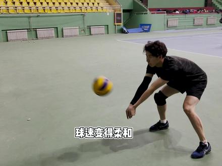 一个视频搞定排球对墙垫球,中考体育必看!
#排球
#排球少年
#中考体育