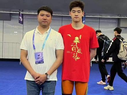 天赋好,悟性强!潘展乐启蒙教练:幼儿园常规选苗时 潘展乐指标数据最为优秀#巴黎奥运会 #巴黎超前线