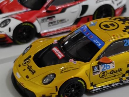 ARbox新款保时捷911 GT3 R看着真不错。
#大人也要玩玩具 #合金车模 #almostreal #小比例车模 #保时捷