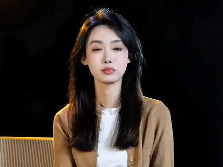 《鲲鹏》天使童声合唱团 这首鲲鹏在河南卫视元宵奇妙游当中亮相,已经亮相,就受到了大家的关注,少年的意气风发,泱泱大国独有的民族文化厚重之感均在这里呈现#歌曲鲲鹏 #天使童声合唱团 #河南卫视元宵奇妙夜