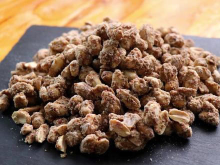 家里有花生的试试做怪味豆,又酥又脆,甜咸交错,好吃到停不下来