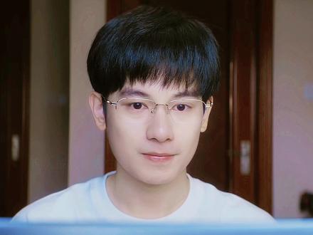 背后蛐蛐上司,结果被上司听到,这下职业生涯完了#即刻上场