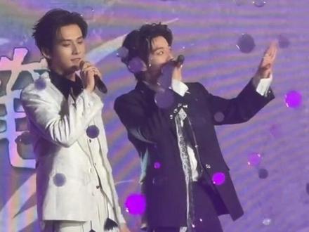 江江和沛恩进步真的超级大
澳门🇲🇴存档 青花瓷
cr:录屏
#奖励#江衡 #李沛恩 #青花瓷翻唱