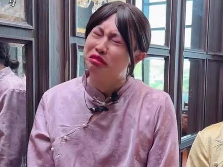 网络人物志第149期:周小闹 #人物志 #周小闹 #抽象 #紫薯精