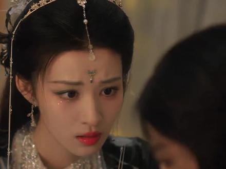 庾晚音一句英文彻底戳碎谢永儿的所有幻想!原来深爱的人是利用自己的骗子,一直对抗的人,才是真正的队友。#成何体统 #成何体统人均戏精大玩宫逗 #王楚然 #丞磊 #抖音精选