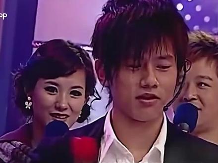 看到段曦与张杰恋爱时的照片,才懂谢娜为啥不澄清被扇耳光的传闻