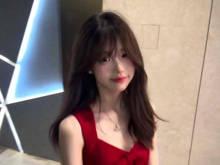 我无名分 我不多嗔 我与你难生恨#红裙 #双鱼 @忧郁小缘少