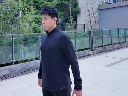 中考体育倒计时!立定跳远还没满分? 这期超详细立定跳远动作教学,助你稳稳拿下满分!
拿捏不准动作欢迎评论区留言!
#中考体育 #立定跳远教学 #体育提分