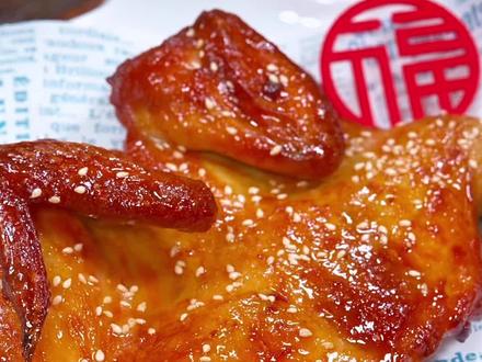 十几分钟就能在家吃到鲜嫩多汁的烤全鸡,一口下去还爆汁,真的超好吃!#妈呀太香了#烤鸡#圣农