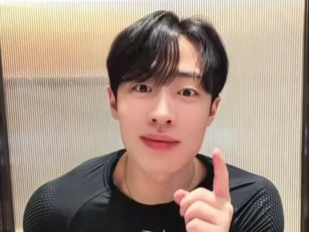 好想像豆包一样刻薄地活一次 #豆包 #韩国人 #热点 #吃饭