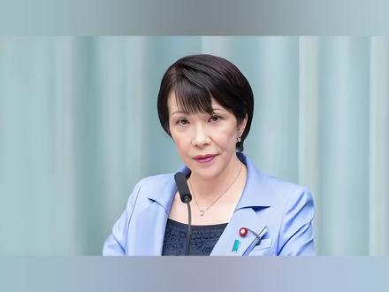 高市早苗变本加厉,又抛出了两个更危险的信号!