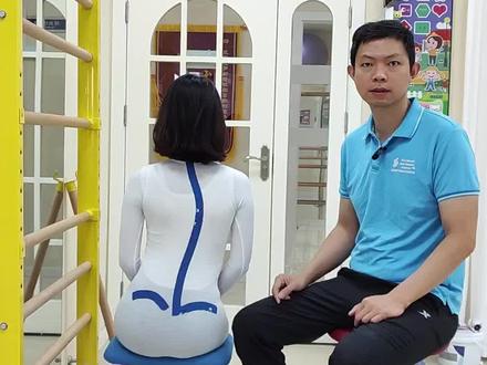 #施罗斯体操 扶把运动手如何摆放?#脊柱侧弯 #武汉脊柱侧弯@DOU+小助手