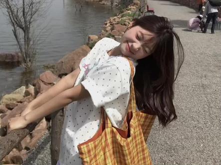 保姆级详细的教程 总时长4分钟 叽里咕噜说了一大堆 但全都是干货!!!请认真看下去哦~
#p图教程 #教程分享