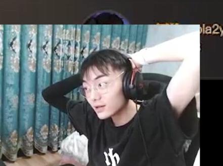 @QuQu只打CSGO 抱歉QU总,U盘接触不良🤡
#CSGO #又菜又爱玩系列